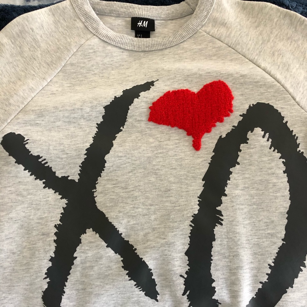 XO Weeknd Crewneck - Picture 2 of 2